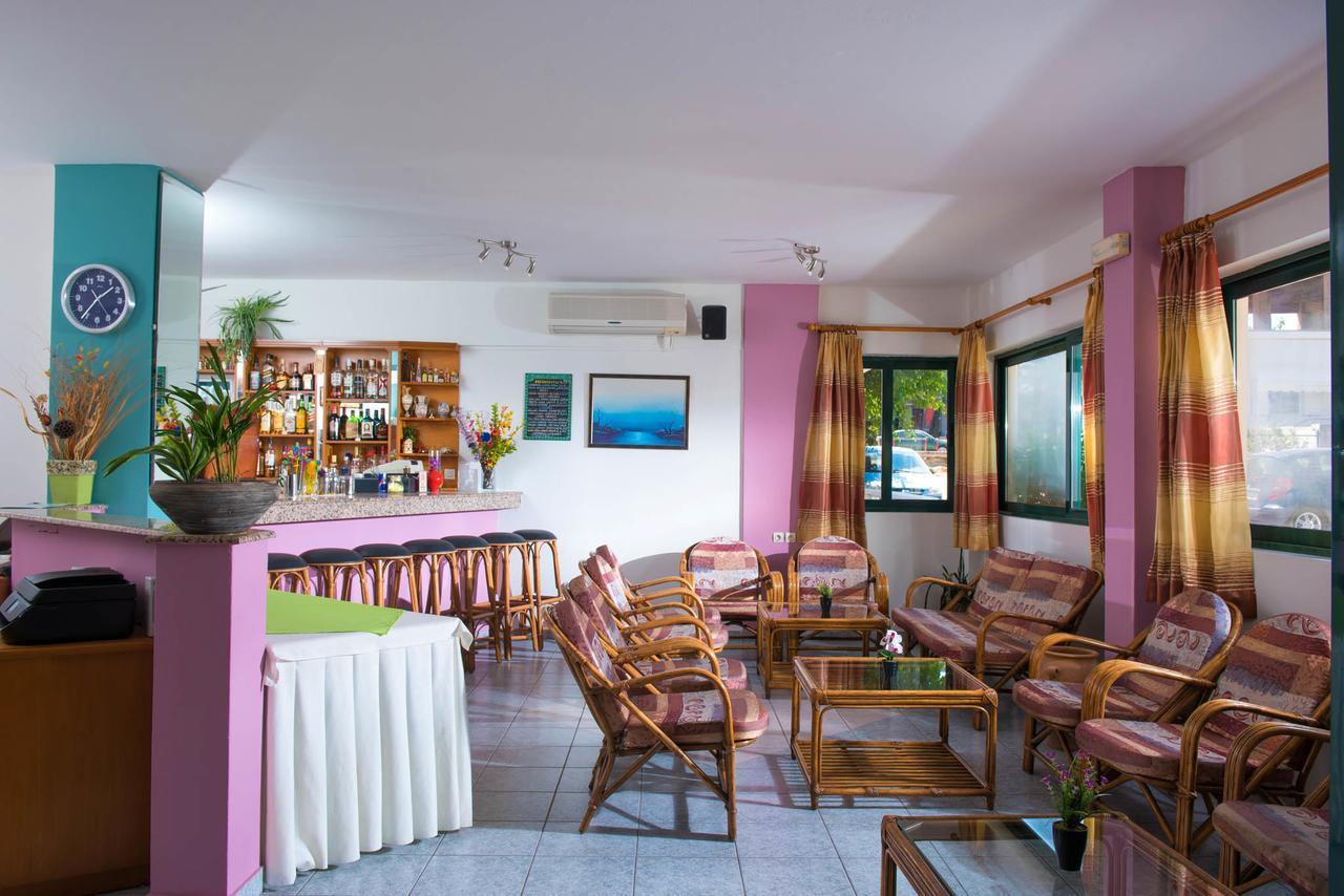Golden Sun Aparthotel Hersonissos  Exterior photo